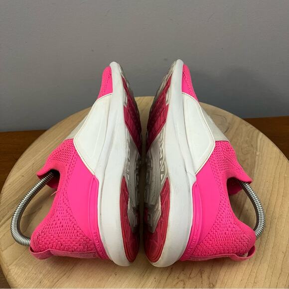 APL TechLoom Bliss Women’s Sz 8 Pink White Shoe Sneaker Knit Athletic Workout - Picture 5 of 8